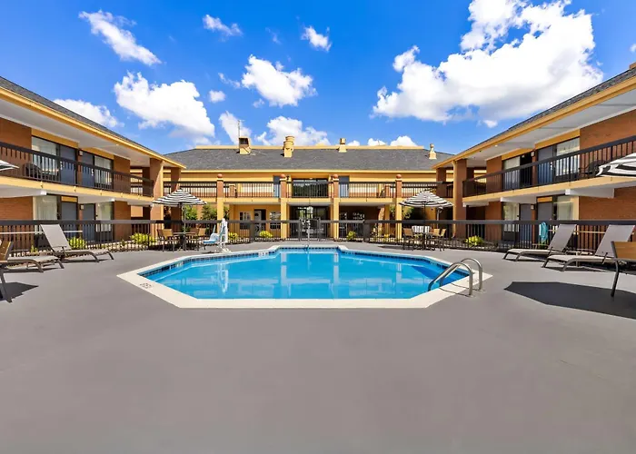 Best Western - Fayetteville